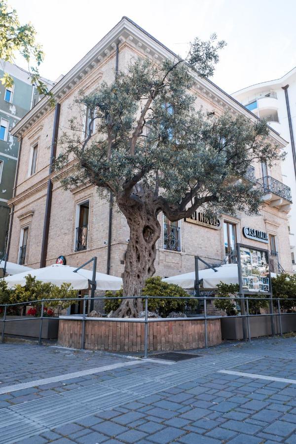 Palazzo Storico Di Nicola Pescara